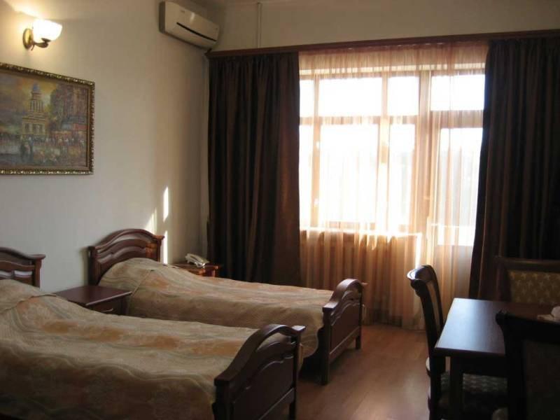 Capital Hotel 예레반 외부 사진
